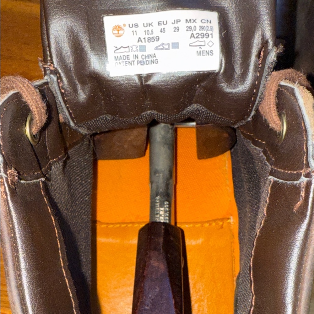 Timberland Grantly Mountain Chukka Boots - Picture 7 of 15